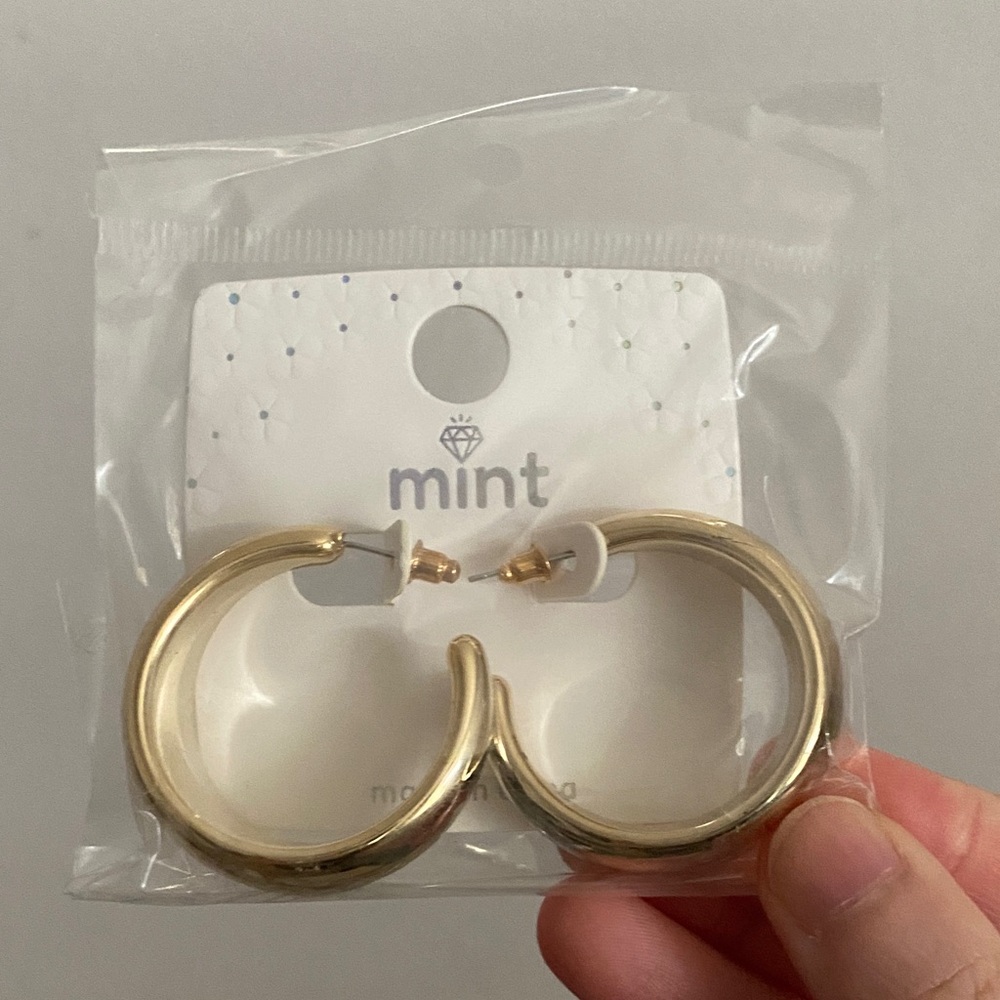 Mint Luxurious Gold-Tone Earrings